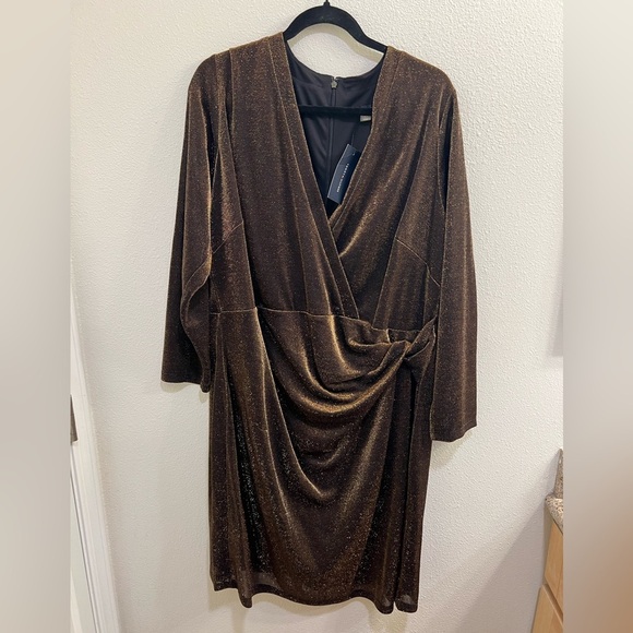 Tommy Hilfiger Dresses & Skirts - NWT Tommy Hilfiger Black and Bronze Shimmer Long Sleeve Dress Size 18W